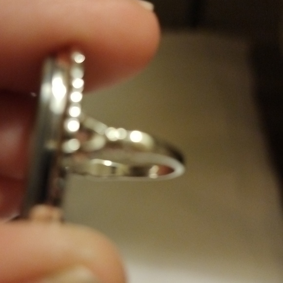 Vintage Mother of Pearl elongated set in silver plated Ring size 5 - Picture 5 of 9